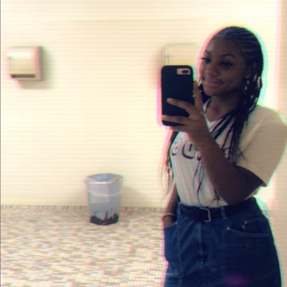 Profile Picture of Precious Curry (@preciousscurry) on Poshmark