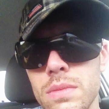 Profile Picture of Dustin Ryder (@souponarm) on Twitter