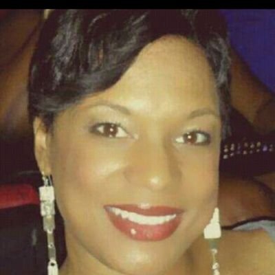 Profile Picture of Johnetta Roberts (@iamjohnetta) on Twitter