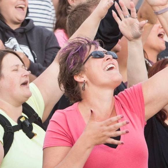 Profile Picture of Kelly Dejonge (@kellydejonge) on Poshmark