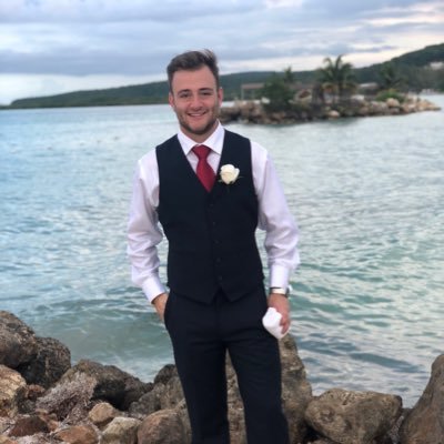 Profile Picture of Matthew Robbins (@matthew_robbin3) on Twitter