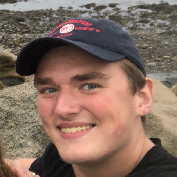 Profile Picture of Clay West (@clayjwest) on Poshmark
