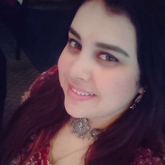 Profile Picture of Sudeshna Chatterjee (@sudeshna_c) on Poshmark