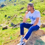 Profile Picture of Arooj Ahmad (@aroojahmad64) on Instagram