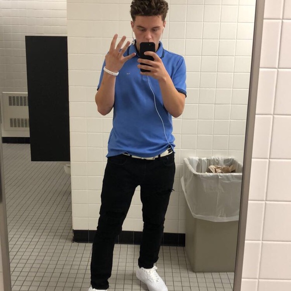 Profile Picture of Jake Kampsula (@jakekampsula) on Poshmark