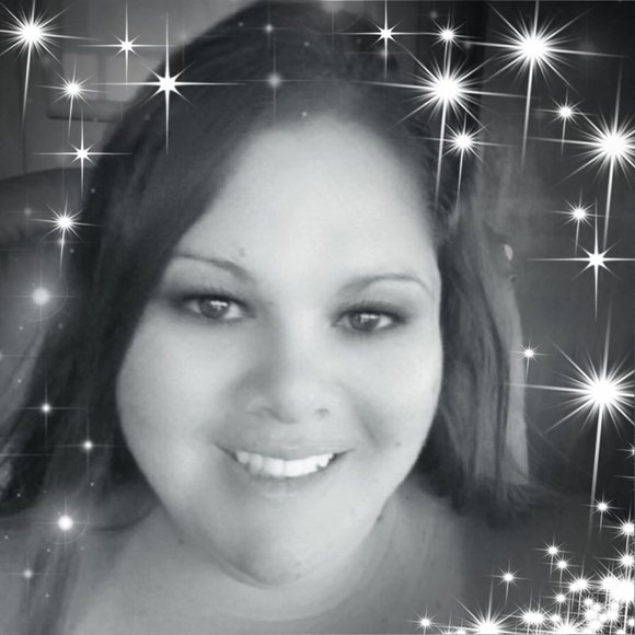 Profile Picture of Krystal Moses-noble (@krystalmoses840) on Poshmark