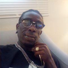 Profile Picture of Bryan Holsey (@c_da_bat) on Tiktok