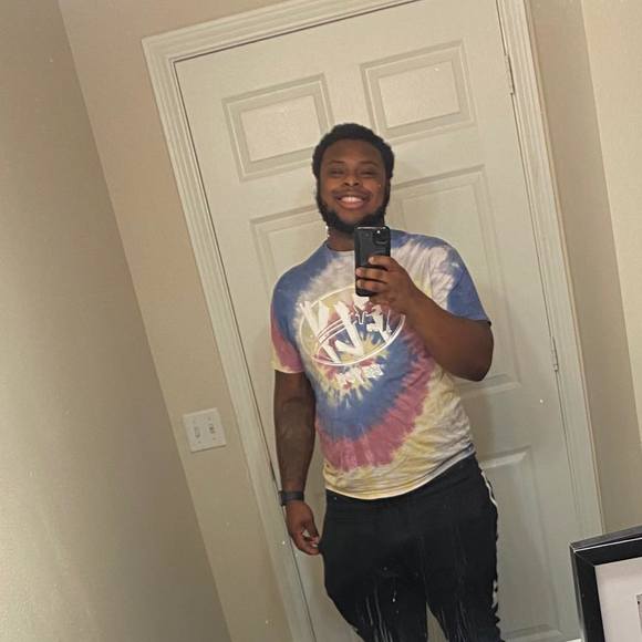 Profile Picture of Mike Pittman (@mikepittman) on Poshmark