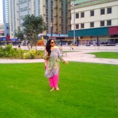 Profile Picture of Mona Ayesha Sayed (@monaayeshasayed) on Twitter