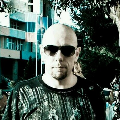 Profile Picture of Andrzej Jabłoński (@yabolles) on Twitter