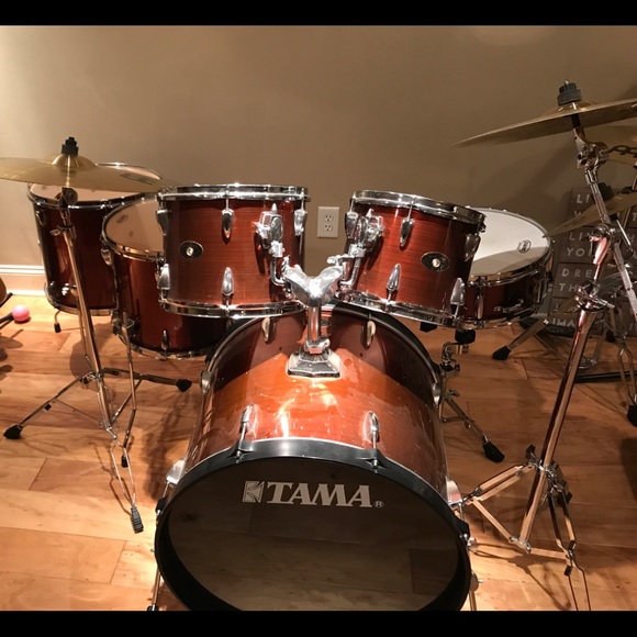 Profile Picture of Joy Best (@joybst3) on Poshmark