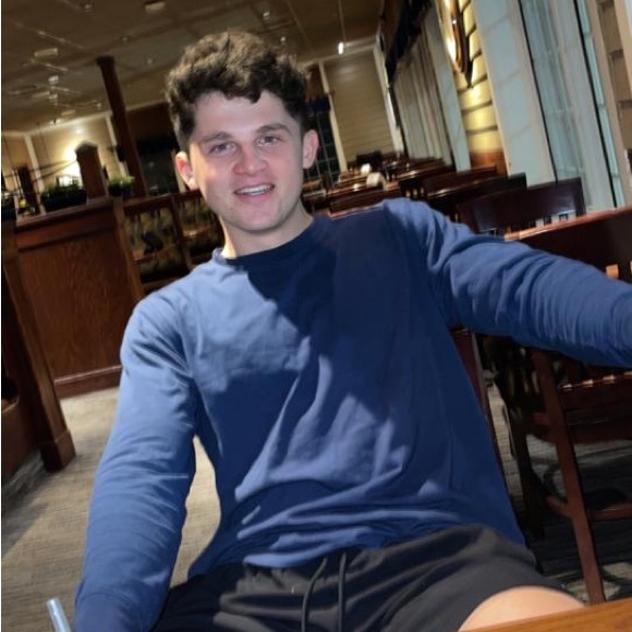 Profile Picture of Christian Fajardo (@christianj43) on Poshmark