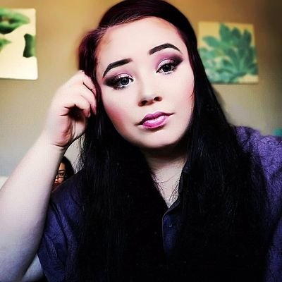 Profile Picture of Jadeyy 💜 (@jade_Adams1999) on Twitter