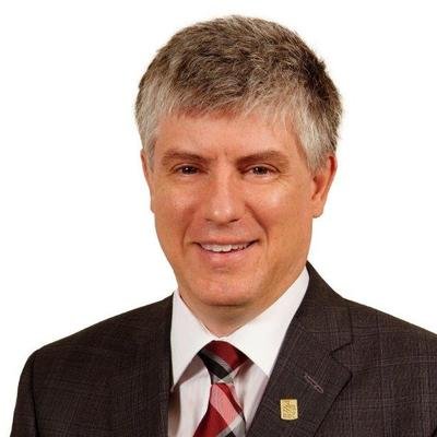 Profile Picture of Ray Warren (@RBCRayWarren) on Twitter