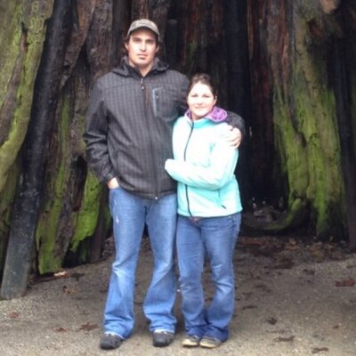 Profile Picture of Alison/Cory Medders (@the1912ranch) on Twitter