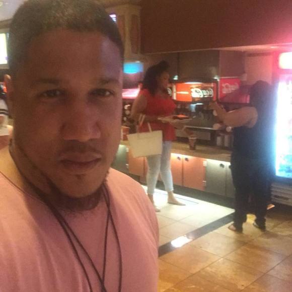 Profile Picture of Ed edd Eddy (@spadybd) on Poshmark