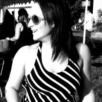 Profile Picture of Danielle Taus (@danielle_taus) on Twitter