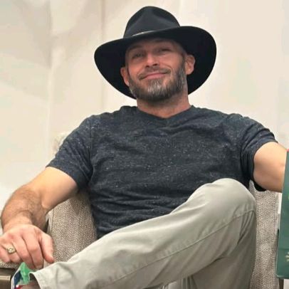 Profile Picture of aaronstewart2799 (@aaronstewart2799) on Tiktok