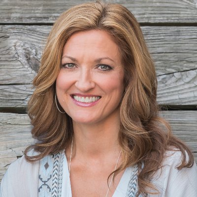 Profile Photo of Lori Wilkerson Stewart (@loriwstewart) on Twitter