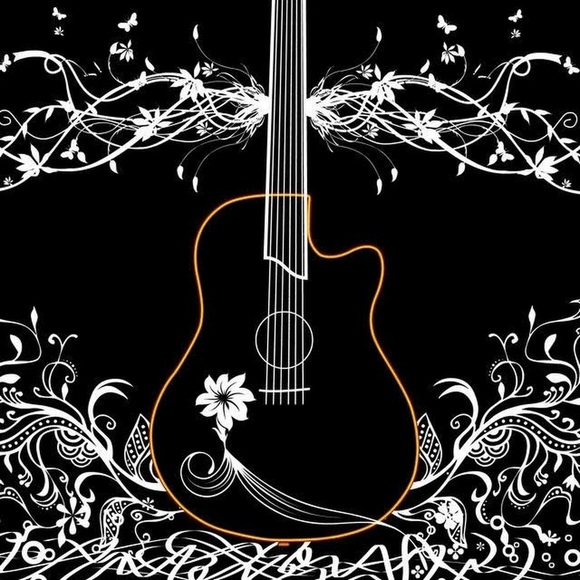 Profile Picture of Aveloc Moncreiffe (@vanitysprwomen) on Poshmark