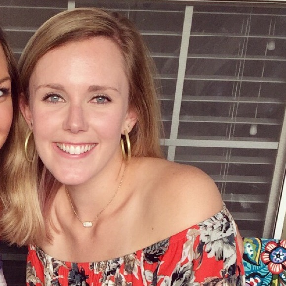 Profile Picture of Jane eliza Chisholm (@janeeliza22) on Poshmark