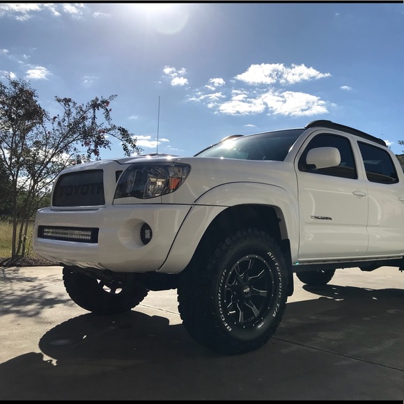 Profile Picture of Jackson Thomas (@jax252) on Poshmark