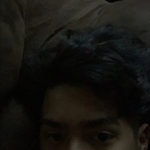 Profile Picture of Jonathan Zamora (@jonathanzamo280) on Poshmark