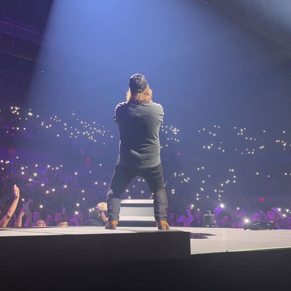 Profile Picture of Kelsey Durback (@kmdurback) on Poshmark