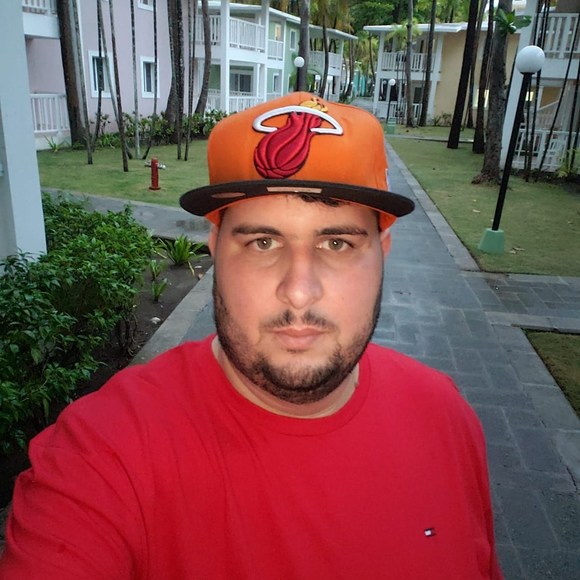 Profile Picture of Edilio Diaz (@ediliodiaz) on Poshmark