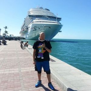 Profile Picture of Adrian Tilley (@adriantbetaz) on Twitter