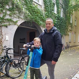 Julian Owelle - Facebook Profile Picture of Julian Owelle (@julian.oberle.3) on Facebook