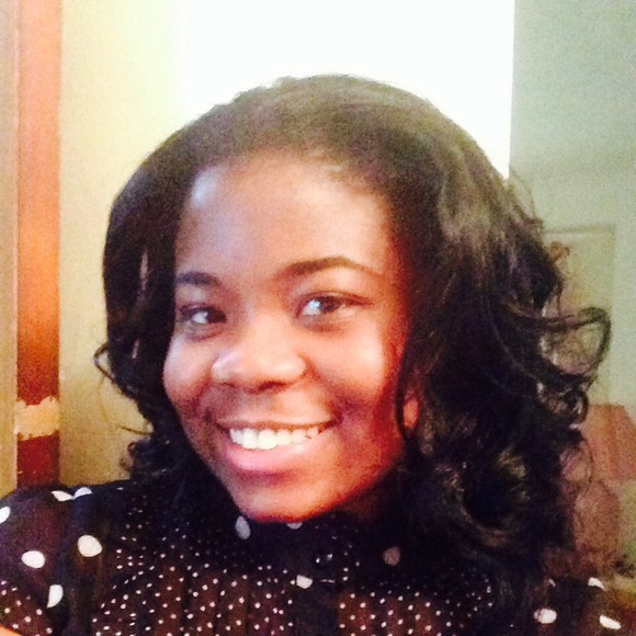 Profile Picture of Danielle Wilkerson (@dwilkers19) on Poshmark