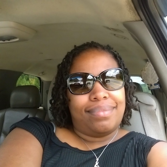 Profile Picture of Kim Chamblee (@kparker3420) on Poshmark