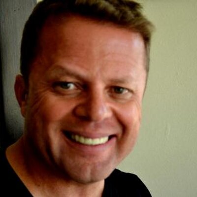 Profile Picture of John Holdsworth (@Johnappchat) on Twitter