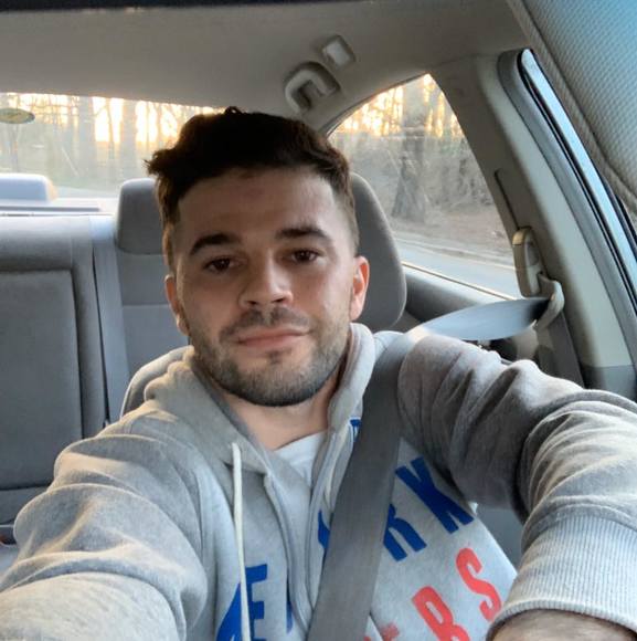 Profile Picture of Ted Labarca (@snipeshow0813) on Poshmark