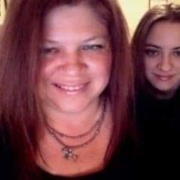 Profile Picture of Anne Samhammer (@samhammer) on Poshmark