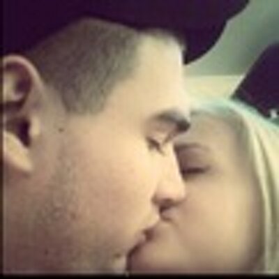 Profile Picture of Chloe Freeman (@ElinorChloe) on Twitter