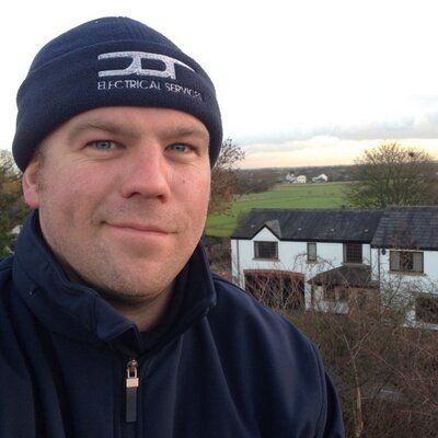 Profile Picture of John Parr (@NEEDAJDTSPARK) on Twitter