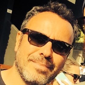 Profile Picture of Simon Lester (@simonlester1970) on Twitter