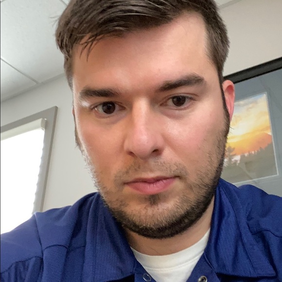 Profile Picture of Daniel Legner (@dlegner) on Poshmark