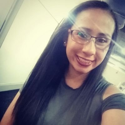 Profile Picture of Brenda Briceño (@brenda_briceno) on Twitter