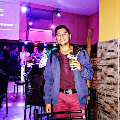 Profile Picture of Roberto Yañez (@RobertWelder) on Twitter