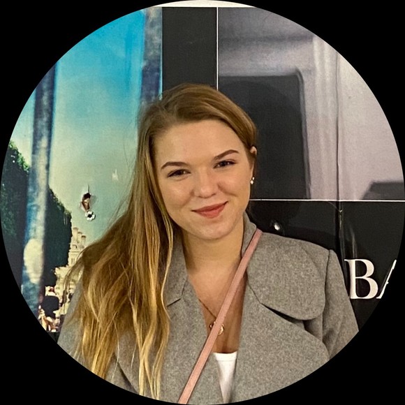 Alex Danford - Poshmark Profile Picture of Alex Danford (@alexdanford_) on Poshmark