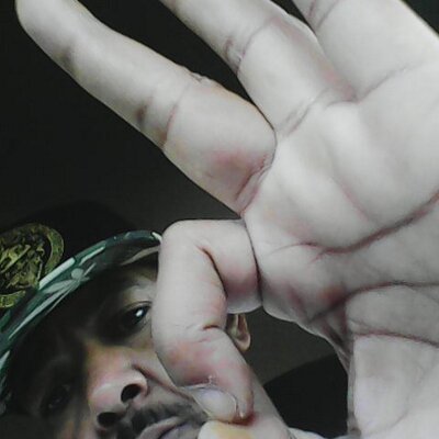 Profile Picture of Anthony Holliday (@day1108) on Twitter