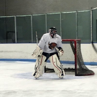 Profile Picture of Chris (@stu33s) on Twitter