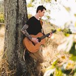 Profile Picture of Aaron Cowles (@aaronboltzguitar) on Instagram