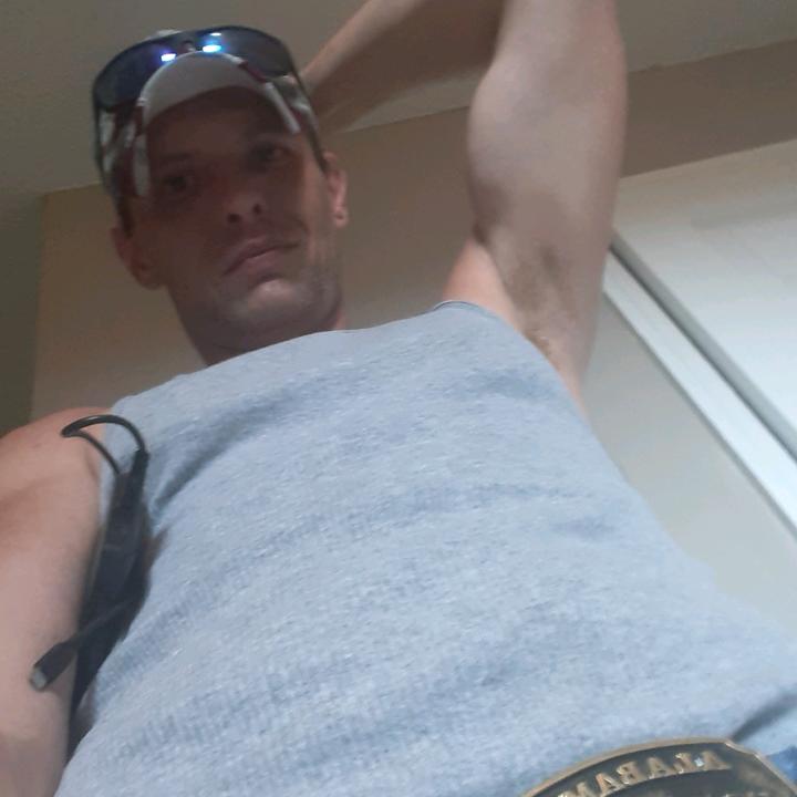 Profile Picture of Jason Giles (@@userptc7qymrjp) on Tiktok