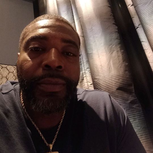 Profile Picture of Kenneth Hatch (@kennylord5) on Tiktok