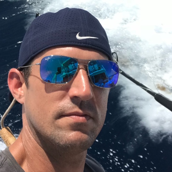 Profile Picture of Chad Wille (@cwille79) on Poshmark