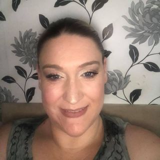 Profile Picture of Lorraine Walpole (@lorraine.walpole.5) on Facebook